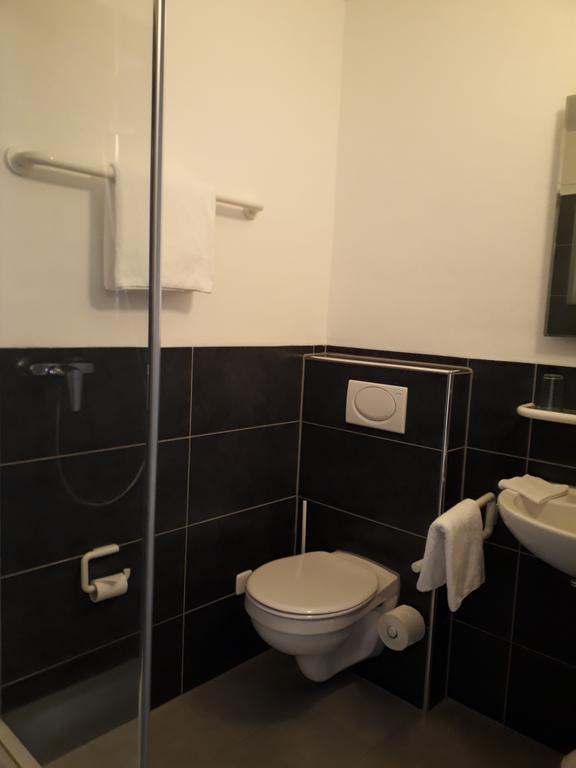 Pension Am Weinberg Bed & Breakfast Mainstockheim Екстер'єр фото