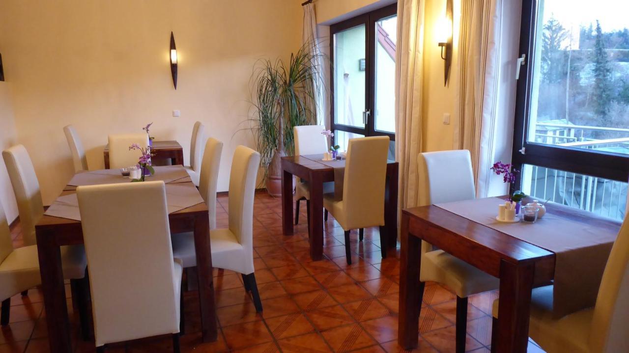 Pension Am Weinberg Bed & Breakfast Mainstockheim Екстер'єр фото